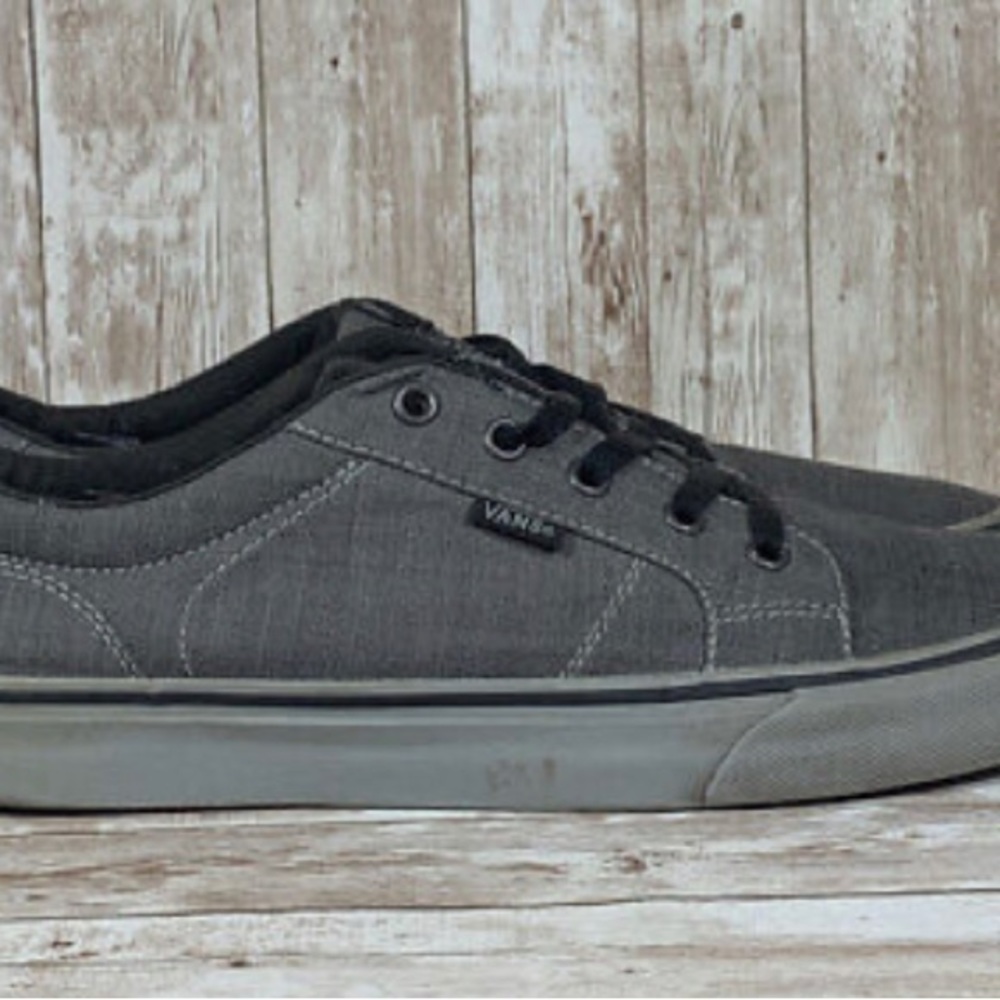 Vans Off The Wall Authentic Dark Gray Casual Skate Shoes Men's size 8